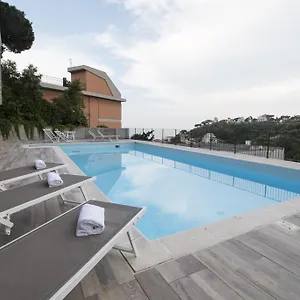 Felice Aparthotel